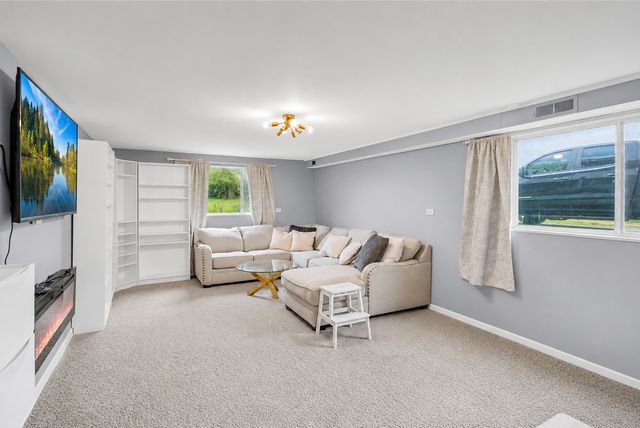 135 Westwood Drive, Park Forest, IL 60466