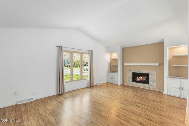 6804 Woodmeadow Drive, Toledo, OH 43617