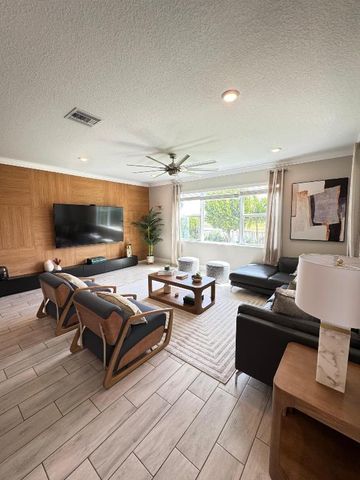 4040 Marina Way, Deerfield Beach, FL 33064