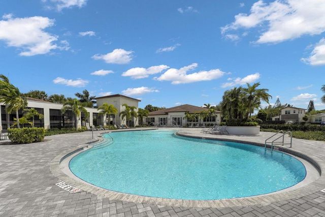 4040 Marina Way, Deerfield Beach, FL 33064