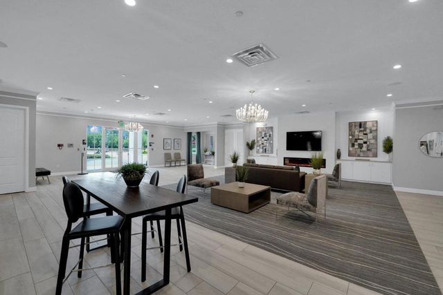 4040 Marina Way, Deerfield Beach, FL 33064