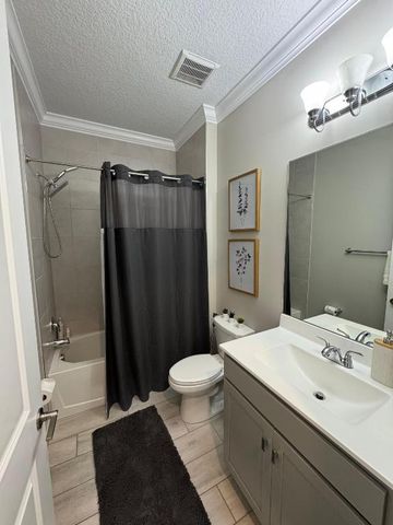 4040 Marina Way, Deerfield Beach, FL 33064