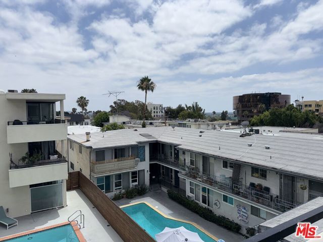1550 N Laurel Avenue 301, Los Angeles, CA 90046