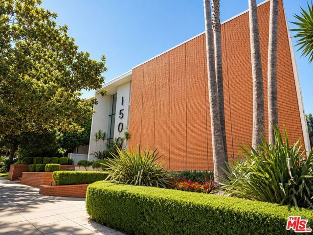 1550 N Laurel Avenue 301, Los Angeles, CA 90046