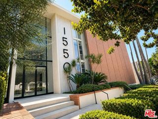 1550 N Laurel Avenue 301, Los Angeles, CA 90046