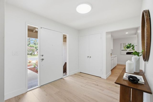 6115 Corte De La Reina, San Jose, CA 95120
