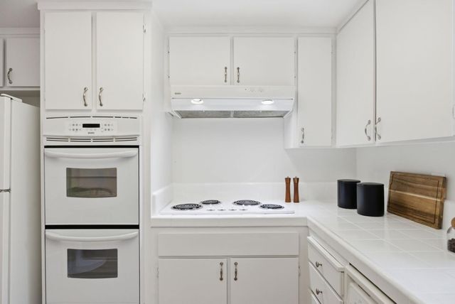 6115 Corte De La Reina, San Jose, CA 95120