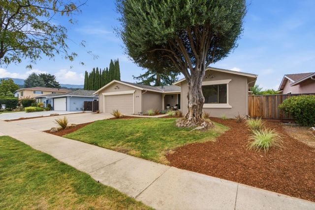 6115 Corte De La Reina, San Jose, CA 95120