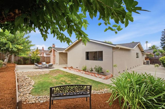 6115 Corte De La Reina, San Jose, CA 95120