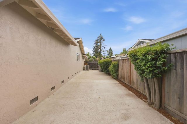 6115 Corte De La Reina, San Jose, CA 95120