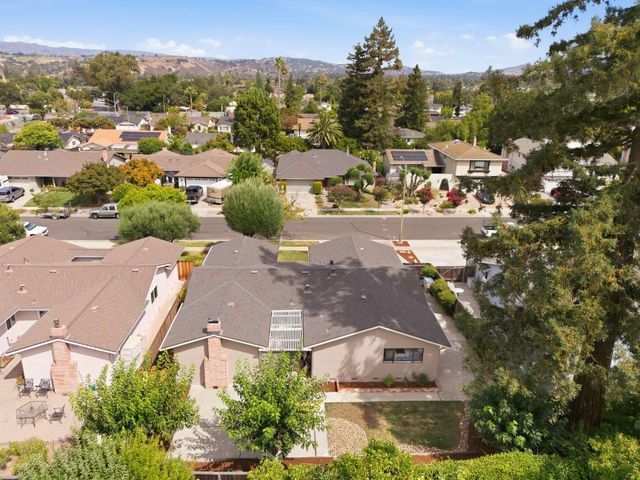 6115 Corte De La Reina, San Jose, CA 95120