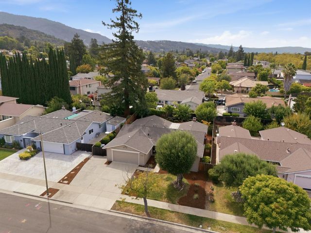 6115 Corte De La Reina, San Jose, CA 95120