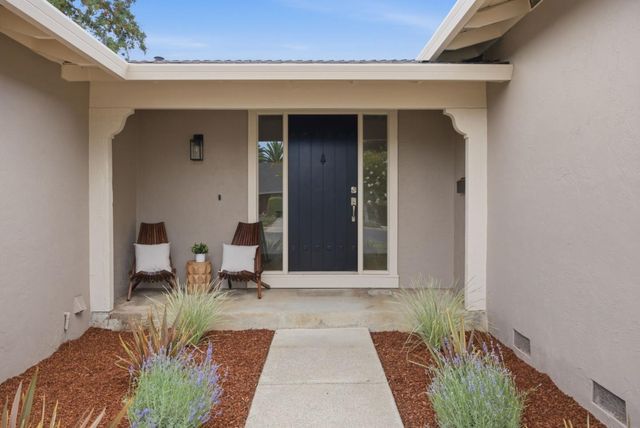 6115 Corte De La Reina, San Jose, CA 95120