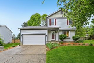 569 Meadows Boulevard, Pickerington, OH 43147