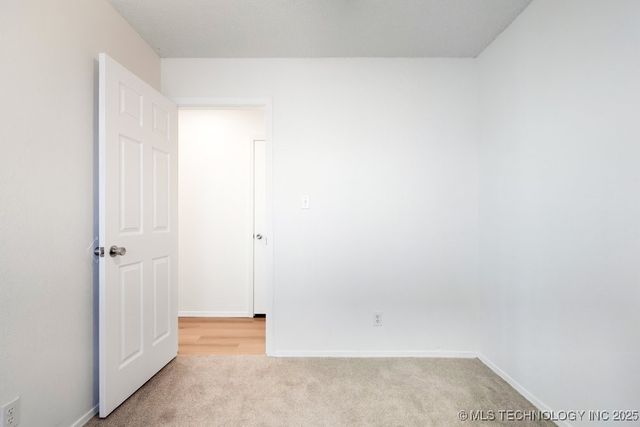 14105 S Hickory Place, Glenpool, OK 74033