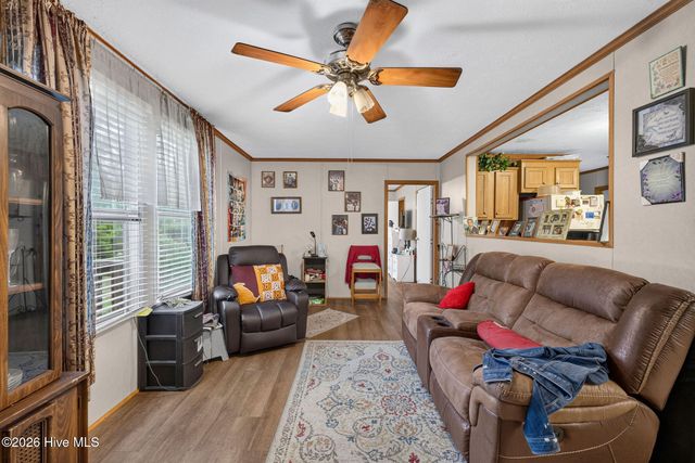 539 Union Bethel Road, Hampstead, NC 28443
