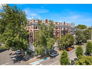 1811 Nw COUCH St 508, Portland, OR 97209