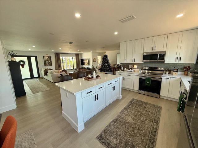 6510 ABACO DRIVE, Apollo Beach, FL 33572