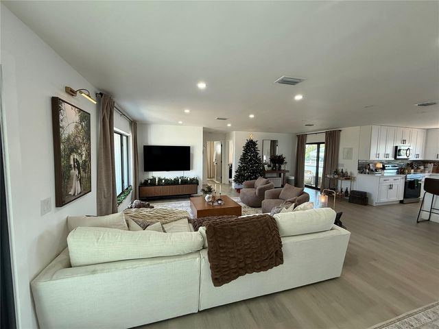 6510 ABACO DRIVE, Apollo Beach, FL 33572