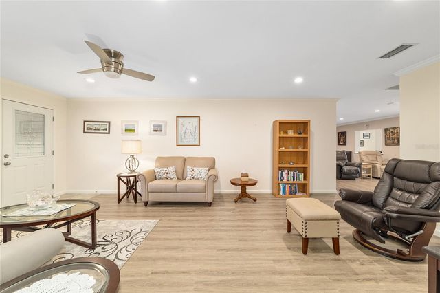 9240 SW 90TH COURT B, Ocala, FL 34481