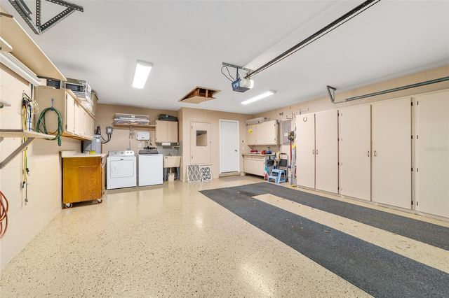 9240 SW 90TH COURT B, Ocala, FL 34481