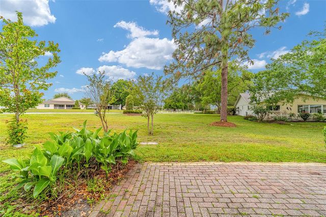 9240 SW 90TH COURT B, Ocala, FL 34481