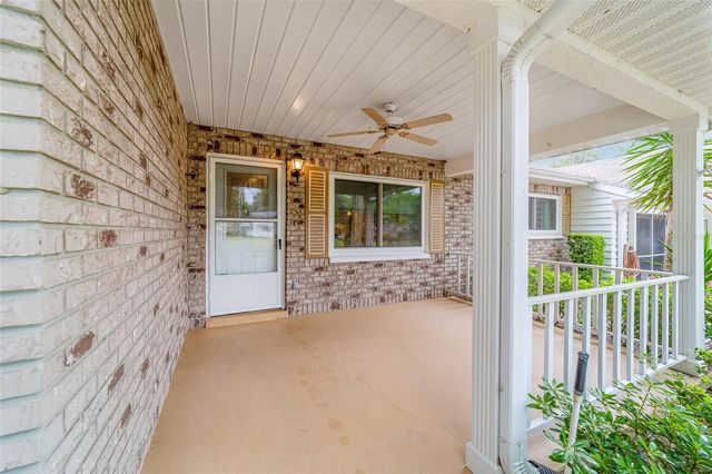 9240 SW 90TH COURT B, Ocala, FL 34481