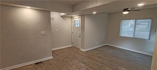 526 S Brookside Avenue, Independence, MO 64053