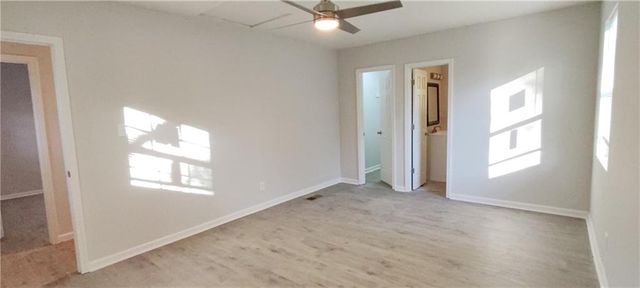 526 S Brookside Avenue, Independence, MO 64053