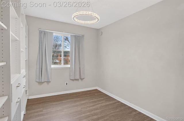 22850 E 9 Mile Road 11, St. Clair Shores, MI 48080