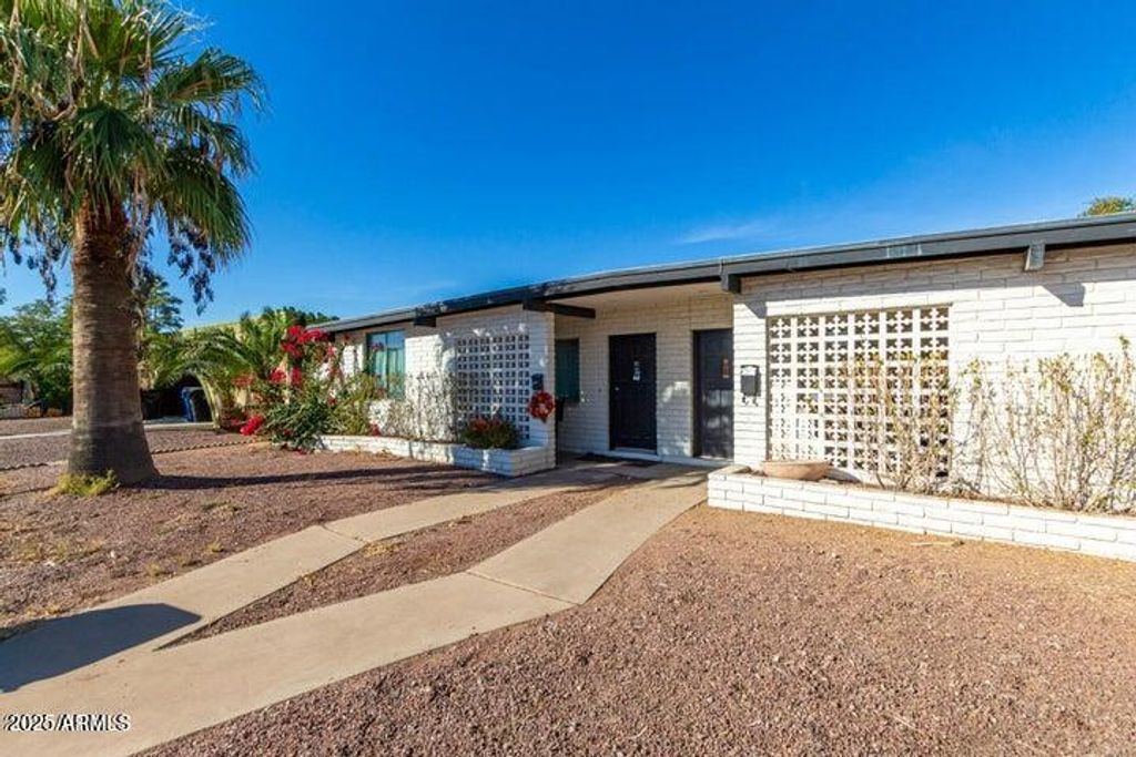 2246 E BROADWAY Road, Mesa, AZ 85204 — photo 4