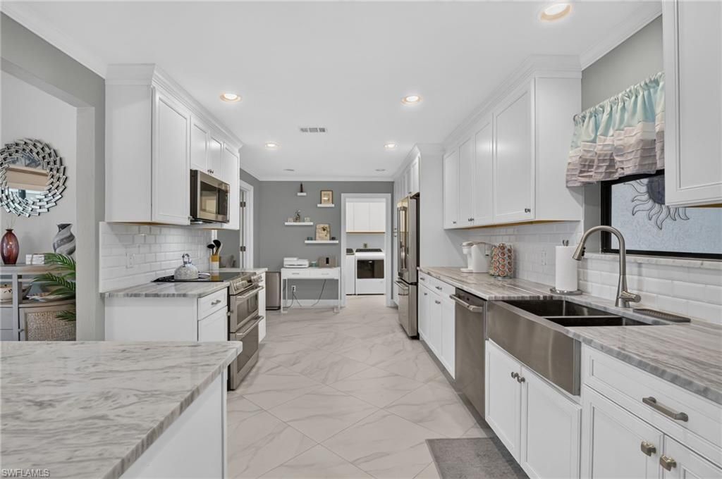 12701 Kelly Palm DR, FORT MYERS, FL 33908 — photo 2
