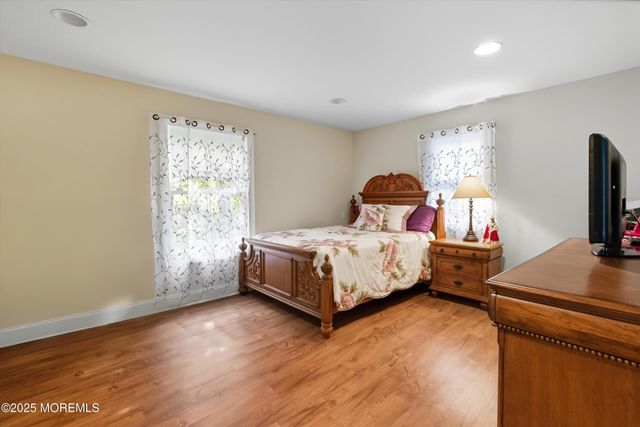 3 Tolas Drive, Holmdel, NJ 07733