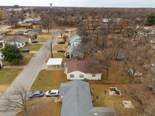 6713 NW 27th Street, Bethany, OK 73008