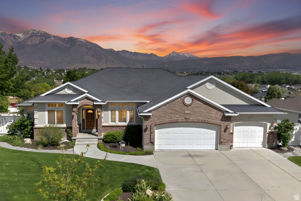 Image 1 of property listing at 12139 S LAMPTON VIEW DR, Riverton, UT 84065