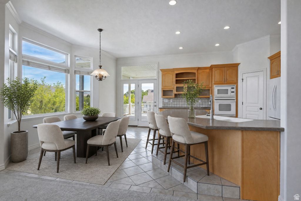 Image 13 of property listing at 12139 S LAMPTON VIEW DR, Riverton, UT 84065