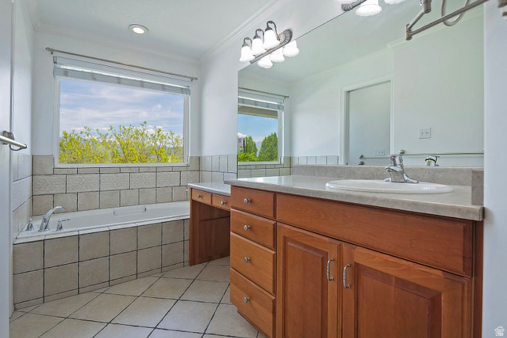 Image 20 of property listing at 12139 S LAMPTON VIEW DR, Riverton, UT 84065