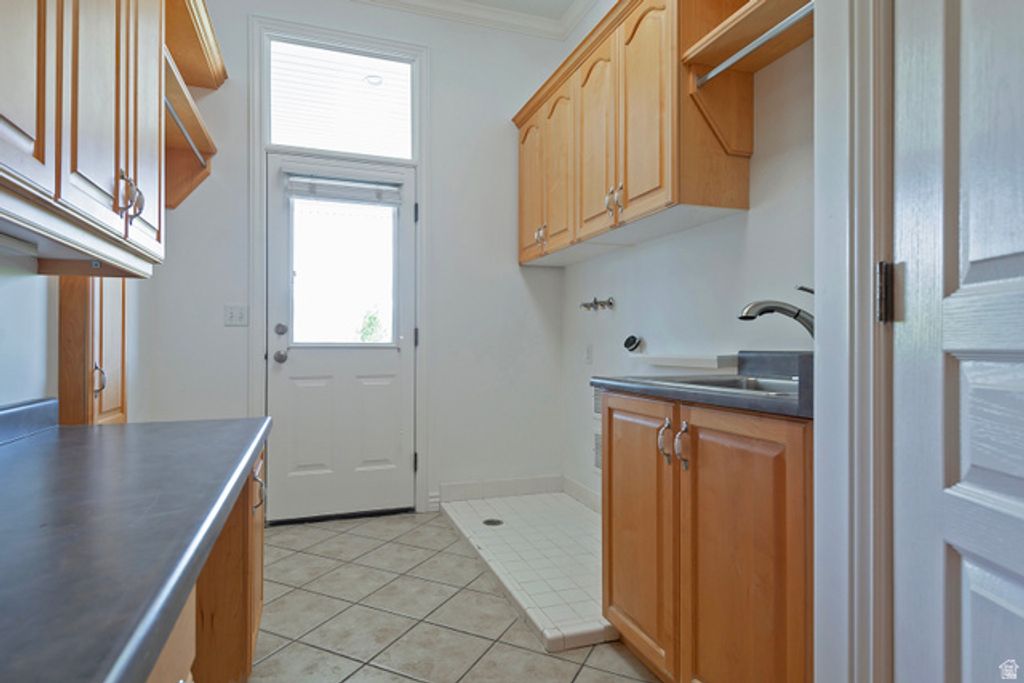 Image 35 of property listing at 12139 S LAMPTON VIEW DR, Riverton, UT 84065