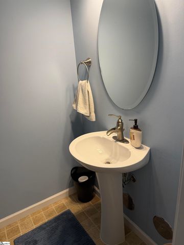 6 Roselite Circle, Greer, SC 29650