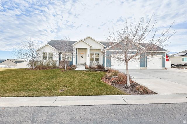 2098 E ELKHORN RD, Eagle Mountain, UT 84005