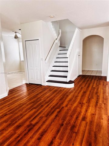4435 SW 160th Avenue 214, Miramar, FL 33027