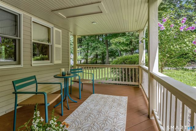 3-C Flak Lane, New Fairfield, CT 06812