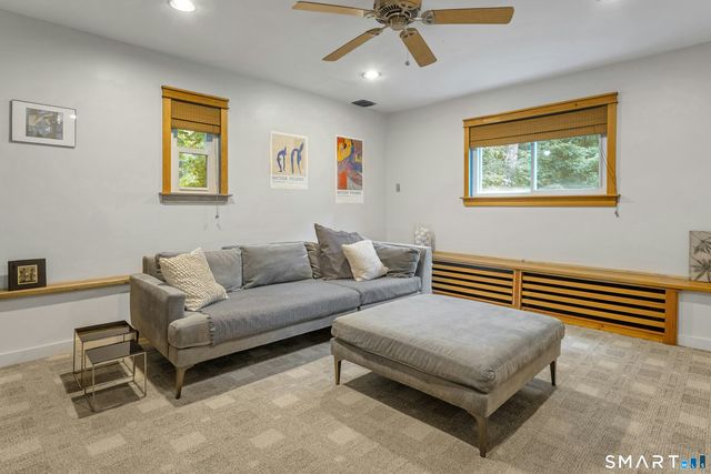3-C Flak Lane, New Fairfield, CT 06812