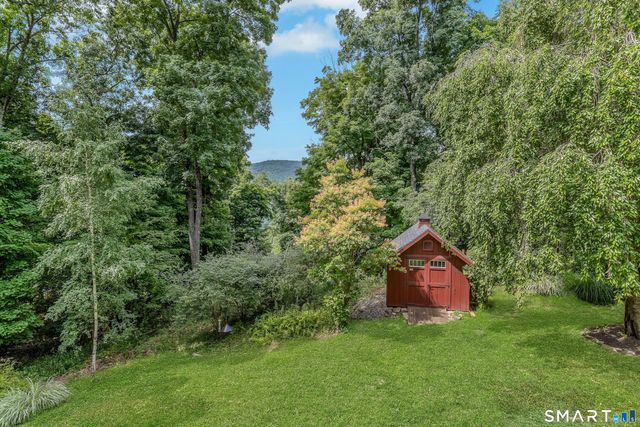 3-C Flak Lane, New Fairfield, CT 06812