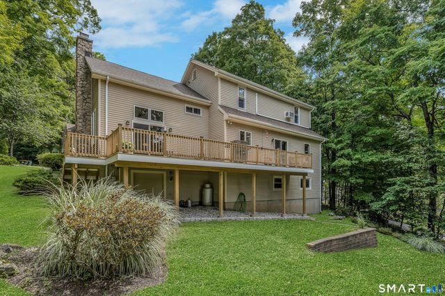 3-C Flak Lane, New Fairfield, CT 06812