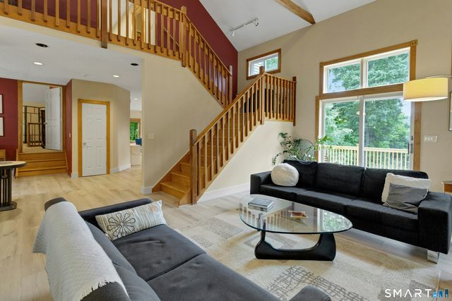 3-C Flak Lane, New Fairfield, CT 06812