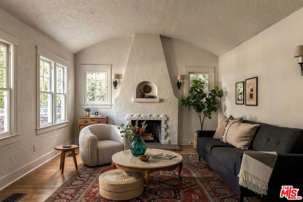 200 W Terrace Street, Altadena, CA 91001 — photo 4