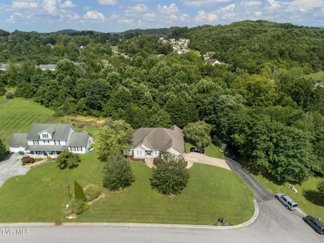 311 Harvest Road, Bristol, VA 24201