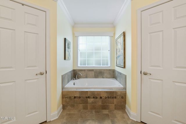 311 Harvest Road, Bristol, VA 24201