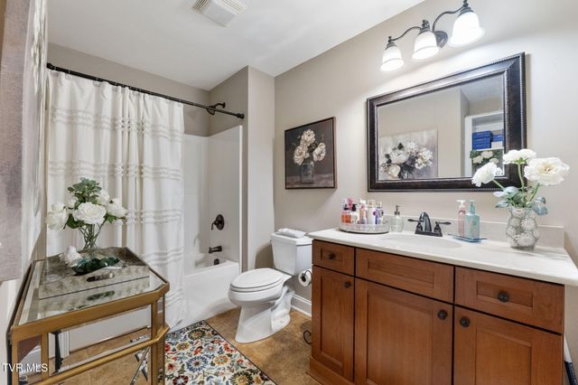 311 Harvest Road, Bristol, VA 24201